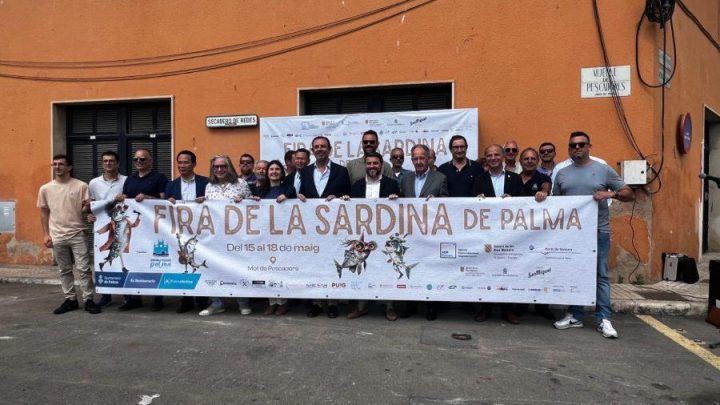 La sardina de Palma protagonitza la primera gran fira gastronòmica i cultural en el Moll de Pescadors